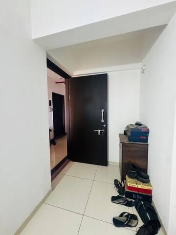 Furnished Amenities in 2 BHK Apartment at Kolte Patil Western Avenue, Wakad – for Rent