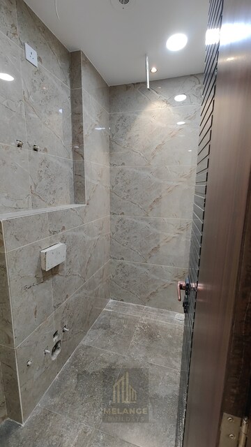 Bathroom in 3 BHK Builder Floor at Rohini Sector 11 – for Rent