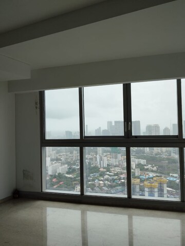 Room in 1 BHK Apartment at Nahar Amaryllis Towers and Plaza, Chandivali – for Rent