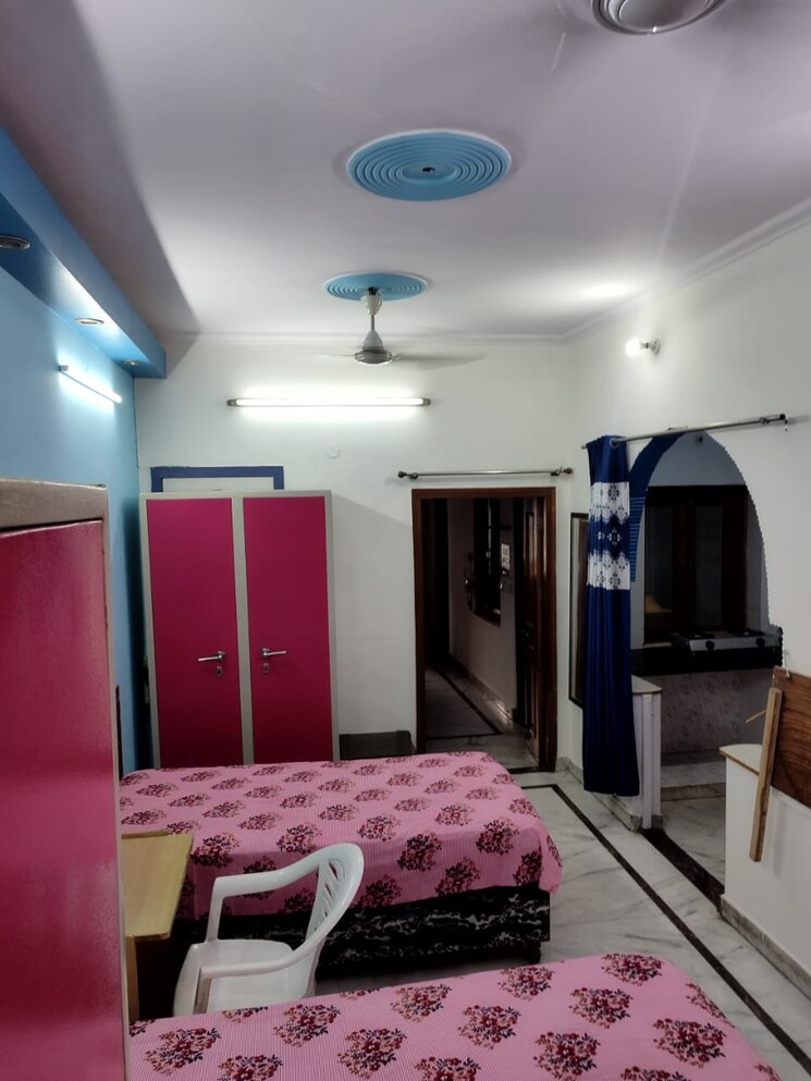 Bedroom, dda-janta-flats-rohini 2 Bedroom 908 Sq.Ft. Apartment In Rohini Sector 13 Delhi 8937435