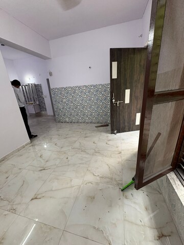 Room in 3 BHK Independent House at Palam Vihar Residents Association, Palam Vihar – for Rent