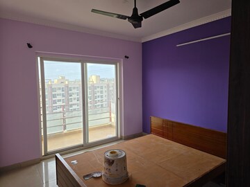Room in 5 BHK Apartment at Nester Raga, Mahadevpura – for Rent