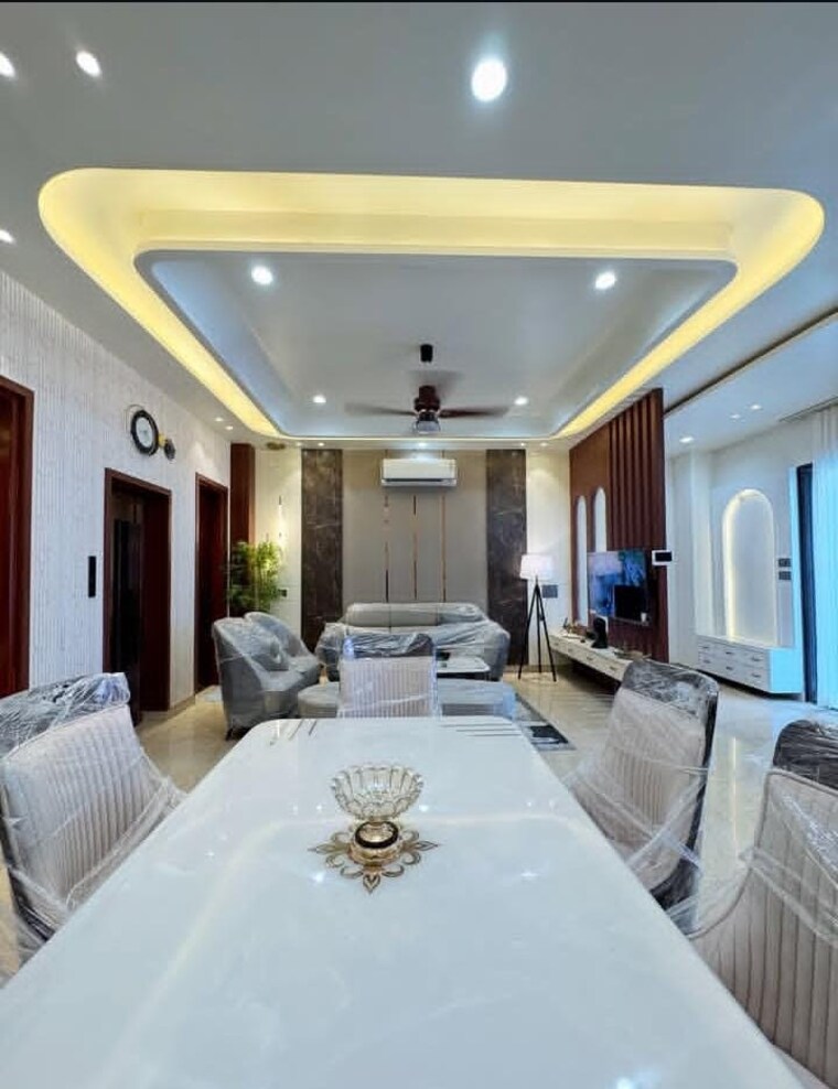 Bedroom, sector 35 3 Bedroom 3150 Sq.Ft. Builder Floor In Sector 35 Faridabad 8937485
