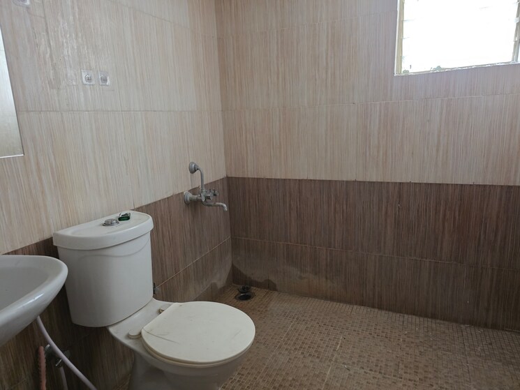 Bathroom, nester-raga 5 Bedroom 2800 Sq.Ft. Apartment In Mahadevpura Bangalore 8937499