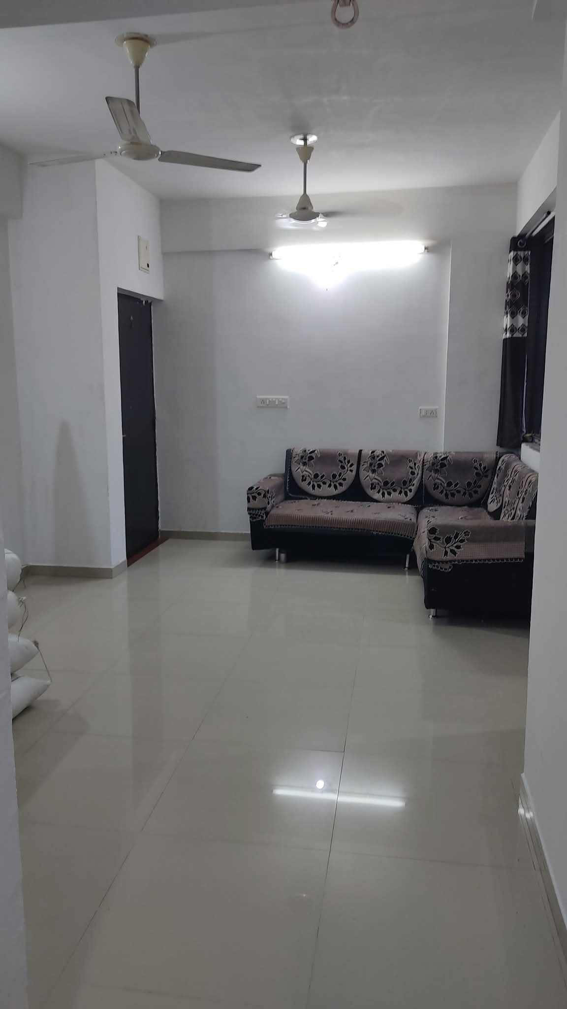 2 BHK Apartment For Sale in Govardhan Galaxy