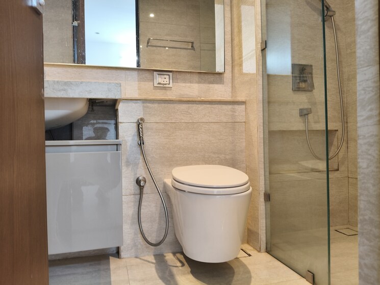 Bathroom, hiranandani-estate 3 Bedroom 1400 Sq.Ft. Apartment In Ghodbunder Road Thane 8937503