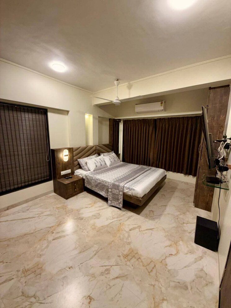 Living Room, juhu-vishal-chs 3.5 Bedroom 1300 Sq.Ft. Apartment In Juhu Mumbai 8937509