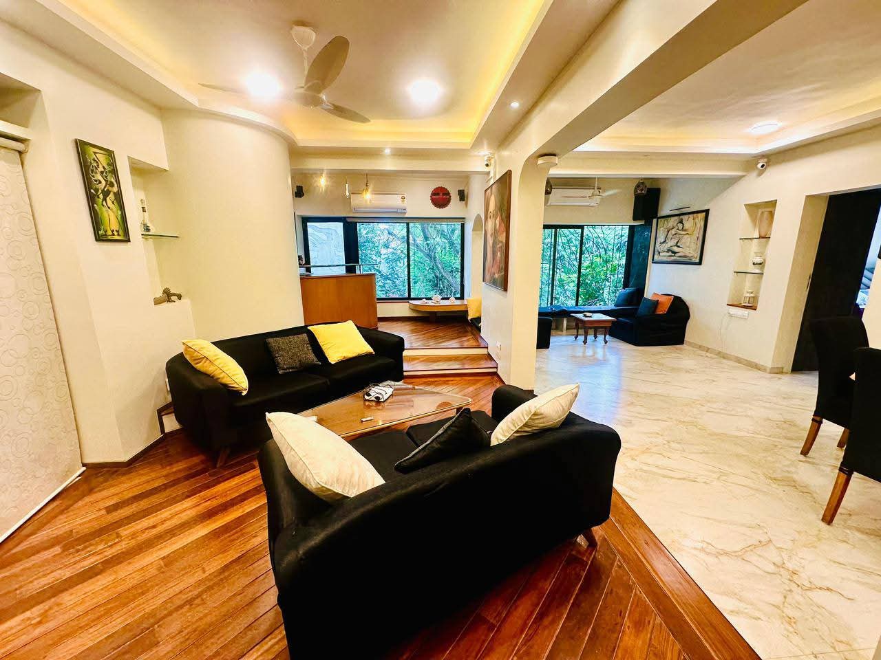 3.5 BHK Apartment For Rent in Juhu Vishal CHS