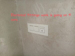 Furnished Amenities in 3.5 BHK Apartment at KLJ Greens, Sector 77 – for Sale