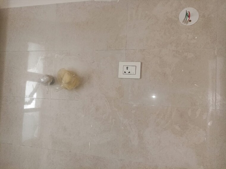 Room, klj-greens 3.5 Bedroom 1707 Sq.Ft. Apartment In Sector 77 Faridabad 8937552