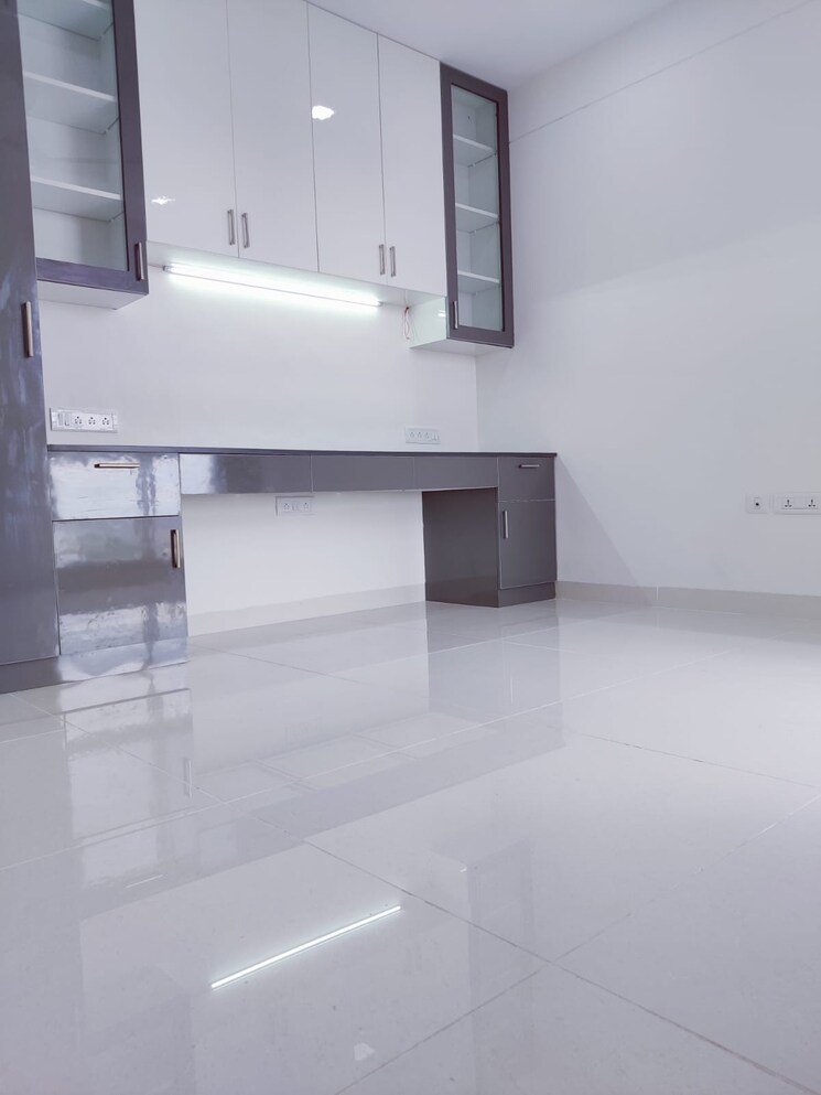 Bathroom, snn-raj-greenbay 3 Bedroom 1415 Sq.Ft. Apartment In Electronic City Phase ii Bangalore 8937484