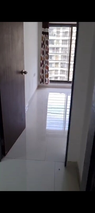 Bathroom in 3 BHK Apartment at Acme Ozone, Manpada – for Rent