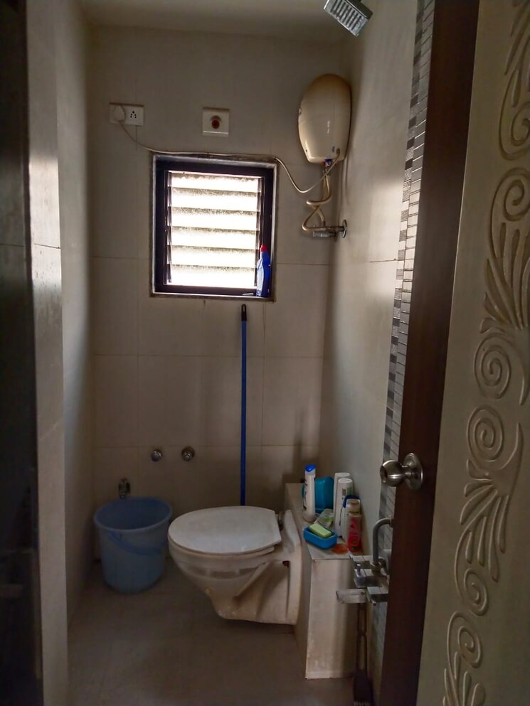 Bathroom, khodiyar nagar 2 Bedroom 1200 Sq.Ft. Penthouse In Khodiyar Nagar Vadodara 8937543