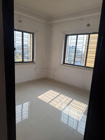 Room in 3 BHK Builder Floor at Behala Chowrasta – for Sale
