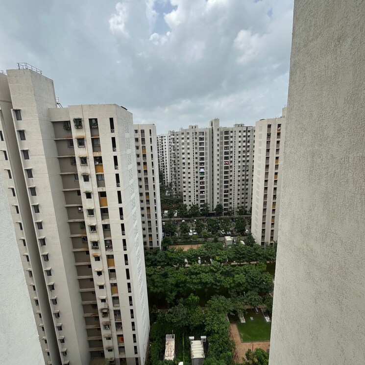 Exterior View, lodha-palava-fontana-c-to-h 1 Bedroom 460 Sq.Ft. Apartment In Taloja Bypass Road Thane 8937676