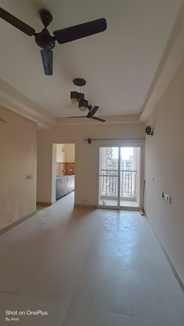 Room in 2 BHK Apartment at Aims Golf Avenue II, Sector 75 – for Rent
