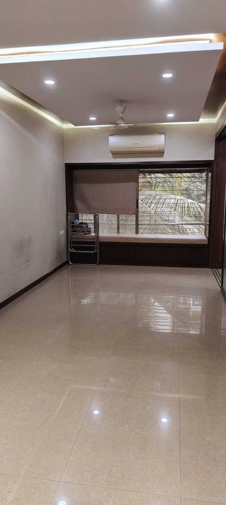 Room, oshiwara-mhada 2 Bedroom 1150 Sq.Ft. Apartment In Andheri West Mumbai 8937773