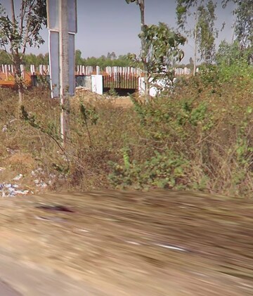 Plot Area in  Land at Varthur – for Rent