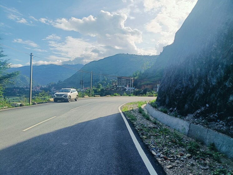 undefined, thoeg  9000 Sq.Yd. Plot In Thoeg Shimla 8937877