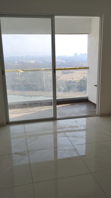 Room in 3 BHK Apartment at Yashwin Orizzonte, Kharadi – for Sale