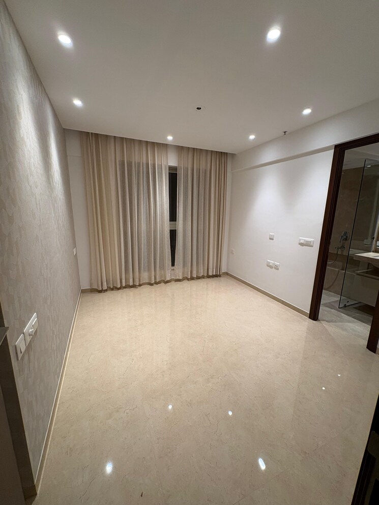 Master Bedroom, hiranandani-highland 3 Bedroom 755 Sq.Ft. Apartment In Powai Mumbai 8937890