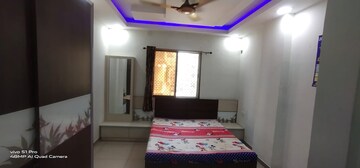 Bedroom in 3 BHK Apartment at New Vip Road – for Rent