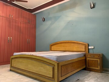 Bedroom in 3 BHK Villa at Sector 51 – for Rent