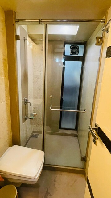 Building Lobby in 2 BHK Apartment at Sumangal CHS Sion, Sion – for Rent
