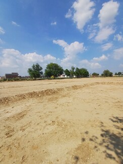 Plot For Sale in Bhopani