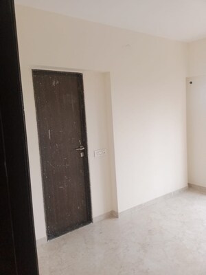 Room in 2 BHK Apartment at Shivoham Avyukta Breeze, Borivali West – for Sale