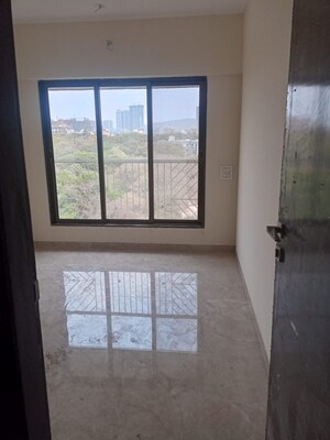 Room in 2 BHK Apartment at Shivoham Avyukta Breeze, Borivali West – for Sale