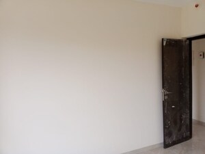 Room in 2 BHK Apartment at Shivoham Avyukta Breeze, Borivali West – for Sale