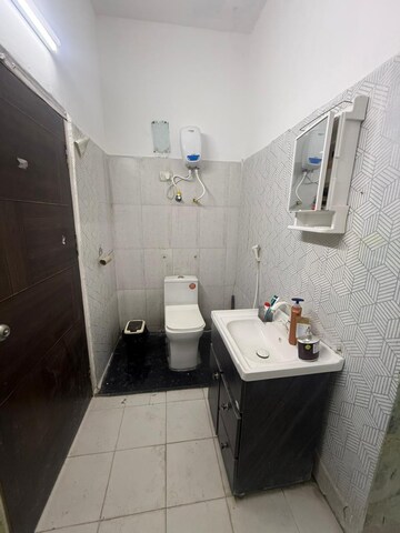 Bathroom in 2 BHK Villa at Sector 40 – for Rent