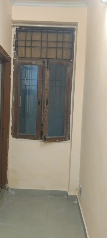 Building Lobby in 1 BHK Builder Floor at Kishangarh – for Rent