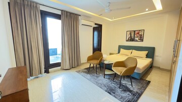 Bedroom in 4 BHK Builder Floor at RWA Hauz Khas Block C 5, Hauz Khas – for Rent