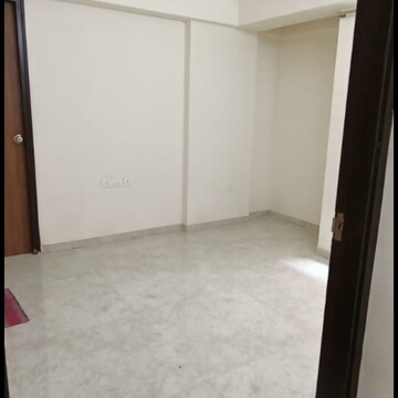 1 BHK Apartment For Sale in Lodha Amara, Sandoz Baug