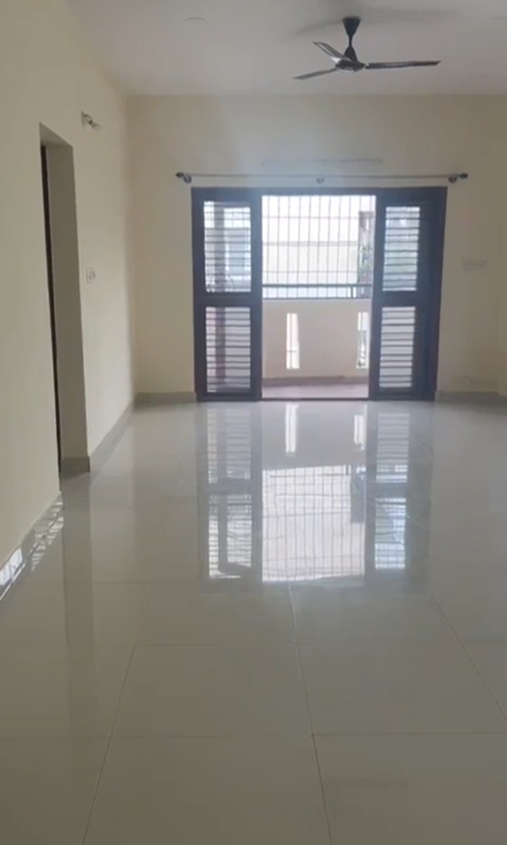 3 BHK + Pooja Room 1750 Sq.Ft. Apartment in Kalpa Arowana
