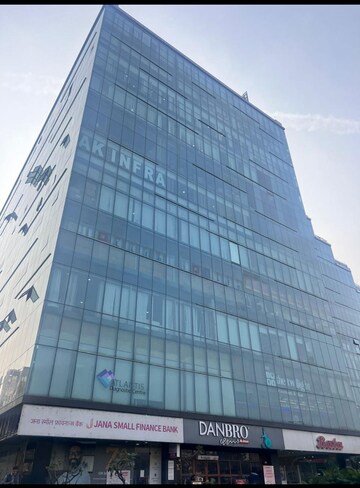  Office Space For Rent in Levana Cyber Heights, Vibhuti Khand