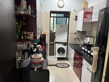 Master Bedroom in 1 BHK Apartment at K Raheja Heights, Malad East – for Rent