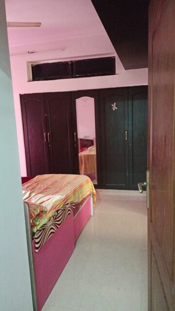 Bedroom in 2 BHK Apartment at K Raheja Heights, Malad East – for Rent