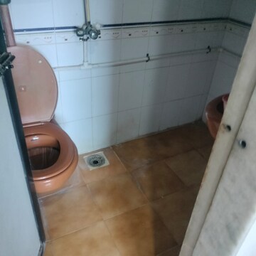 Bathroom in 1 BHK Apartment at Dolphin Makhdoomi Palace, Santacruz East – for Rent