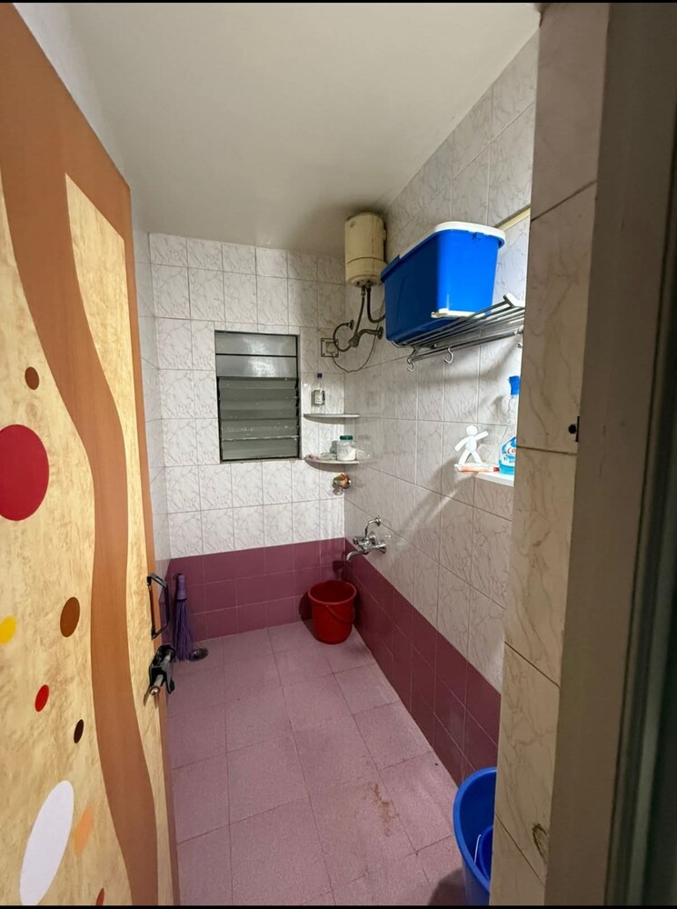 Bathroom, sundar-sankul-apartment-hadapsar 2 Bedroom 1250 Sq.Ft. Apartment In Hadapsar Pune 8938157