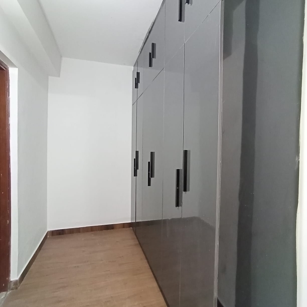 4 BHK + Pooja Room,Servant Room,Study Room,Extra Room 3500 Sq.Ft. Apartment in Vatika Signature Villas