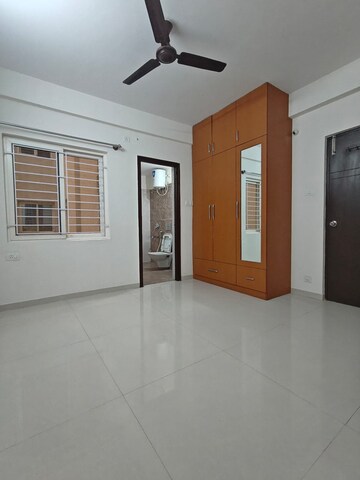Room in 2 BHK Apartment at Dsr Eden Greens, Varthur – for Sale