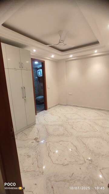 Kitchen in 3 BHK Builder Floor at Kishangarh – for Rent