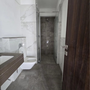 Bathroom in 3 BHK Apartment at Oberoi Eternia, Sambhaji Nagar – for Rent