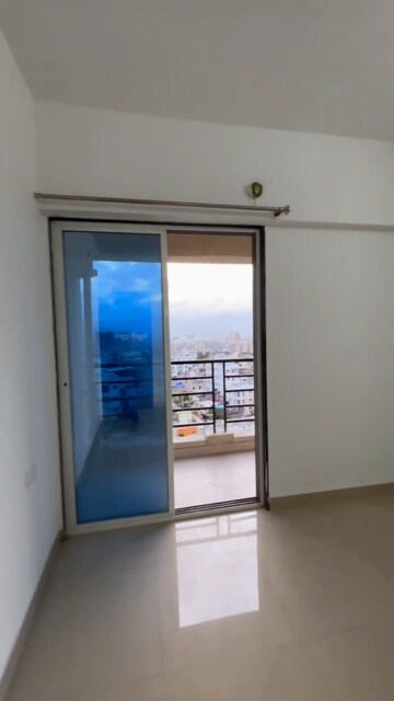Room in 2 BHK Apartment at Raj Tower Ambegaon, Ambegaon Budruk – for Rent