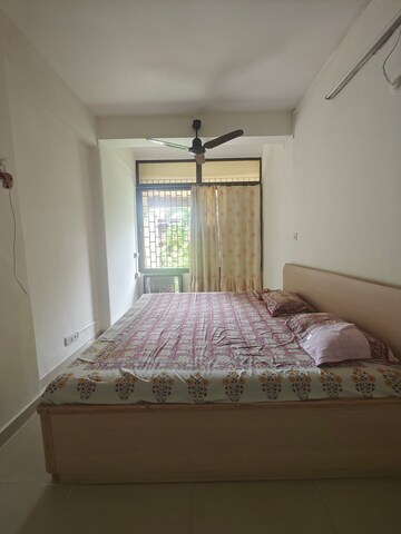 Bedroom in 2 BHK Apartment at Kendriya Vihar Seawoods, Seawoods West – for Rent