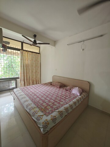 Bedroom in 2 BHK Apartment at Kendriya Vihar Seawoods, Seawoods West – for Rent