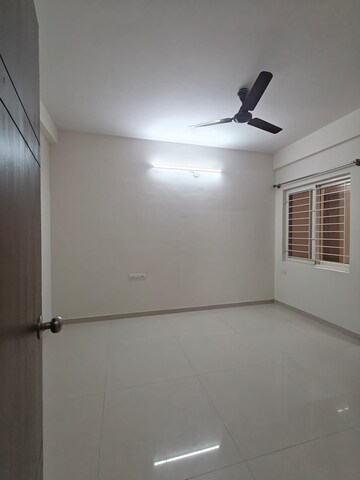 Room in 2 BHK Apartment at Dsr Eden Greens, Varthur – for Sale